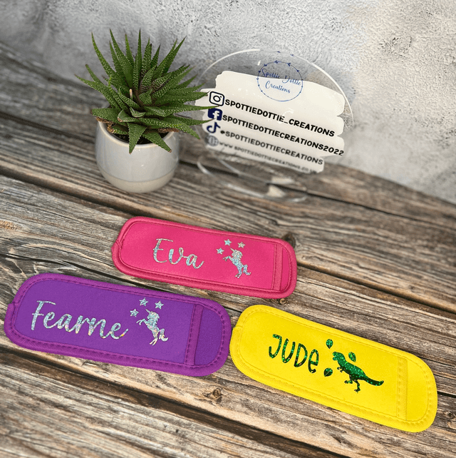 Ice pop holders